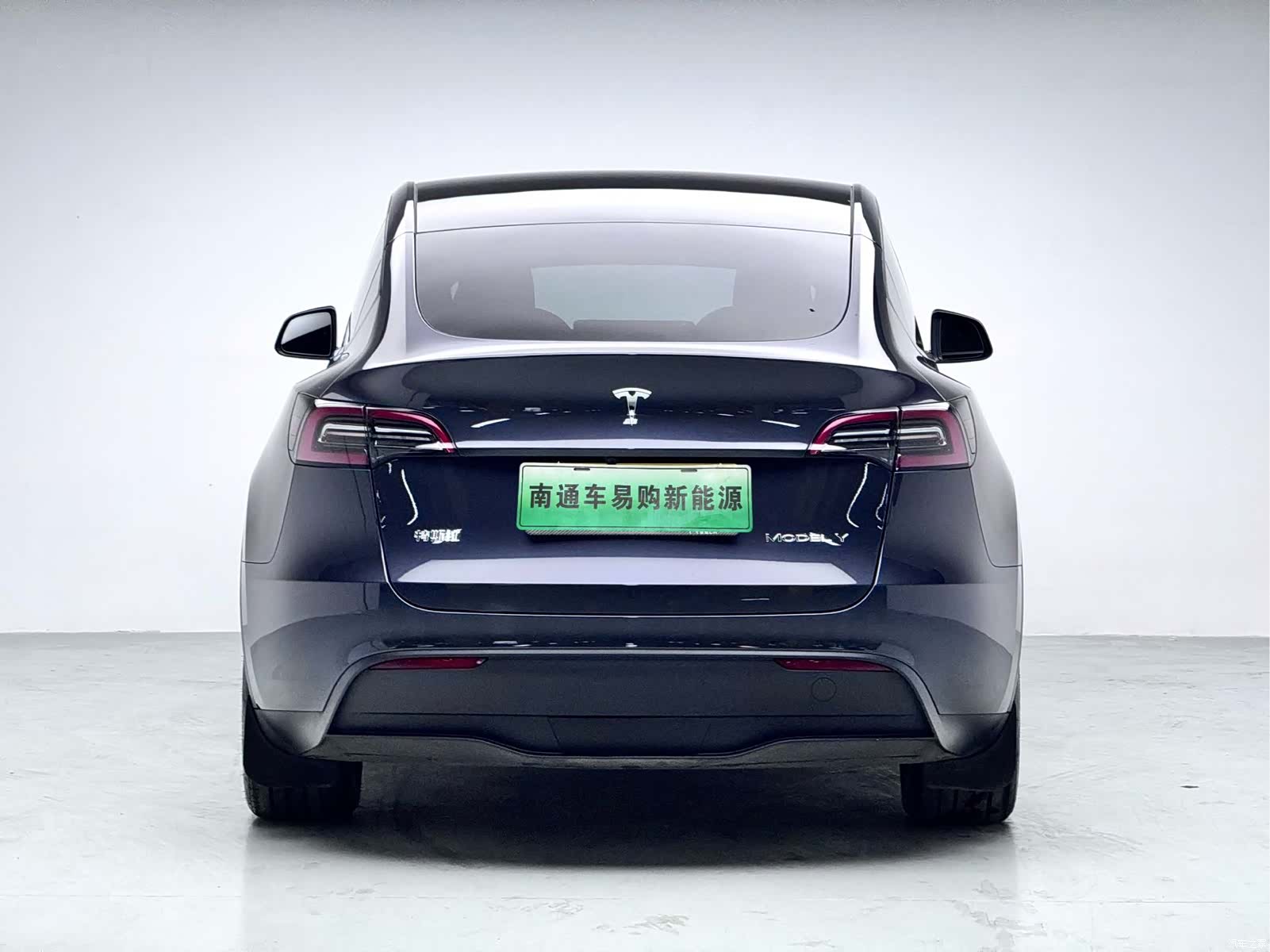 Tesla Model Y, 2025 все фото