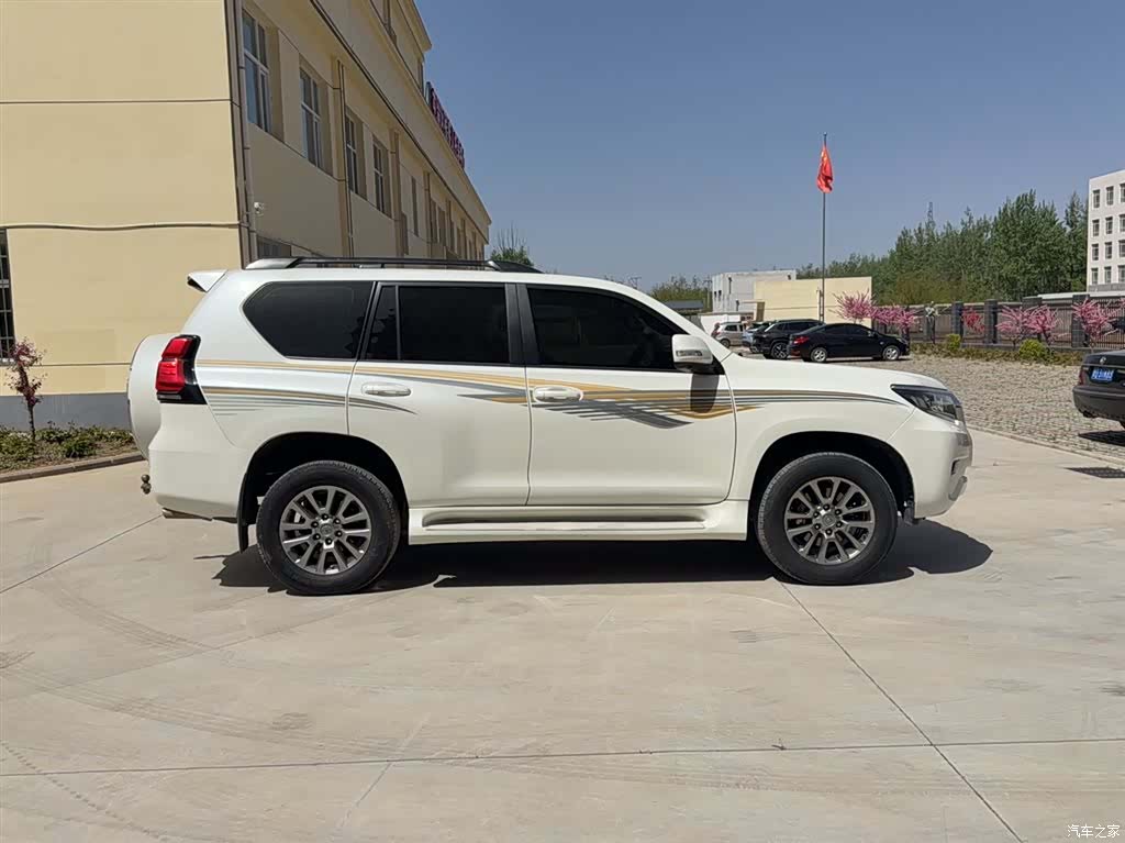 Toyota Prado, 2018 все фото