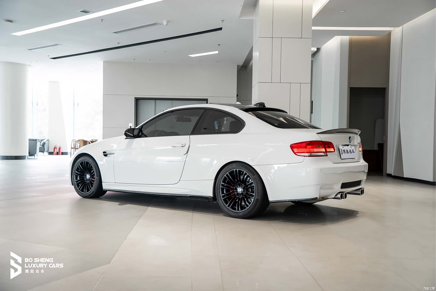 BMW M3, 2009 все фото