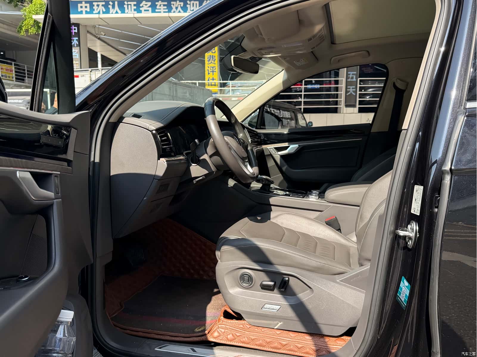 Volkswagen Touareg, 2019 30