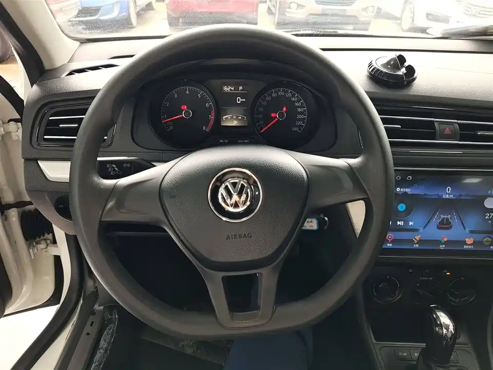 Volkswagen Lavida