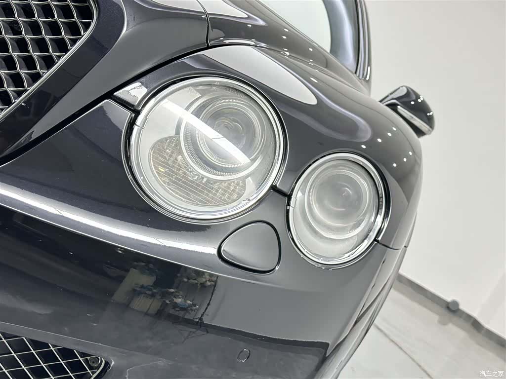 Bentley Flying Spur, 2012 9