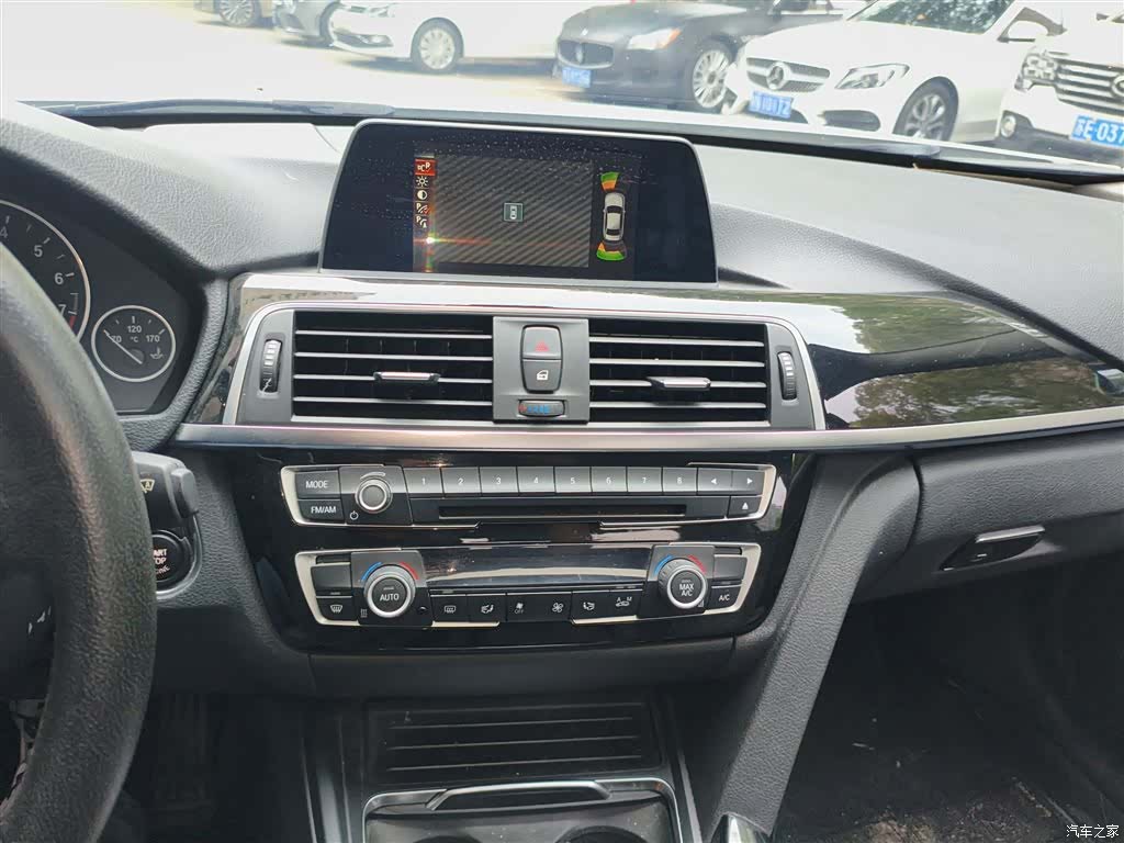 BMW 3 Series, 2016 13