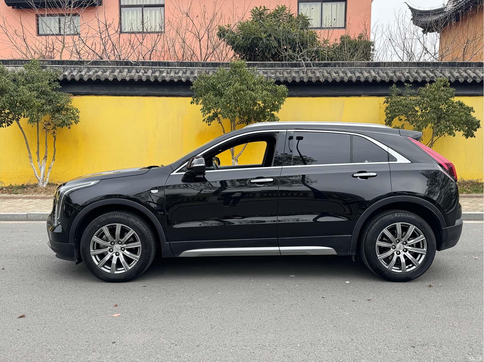 Cadillac XT4, 2019 все фото