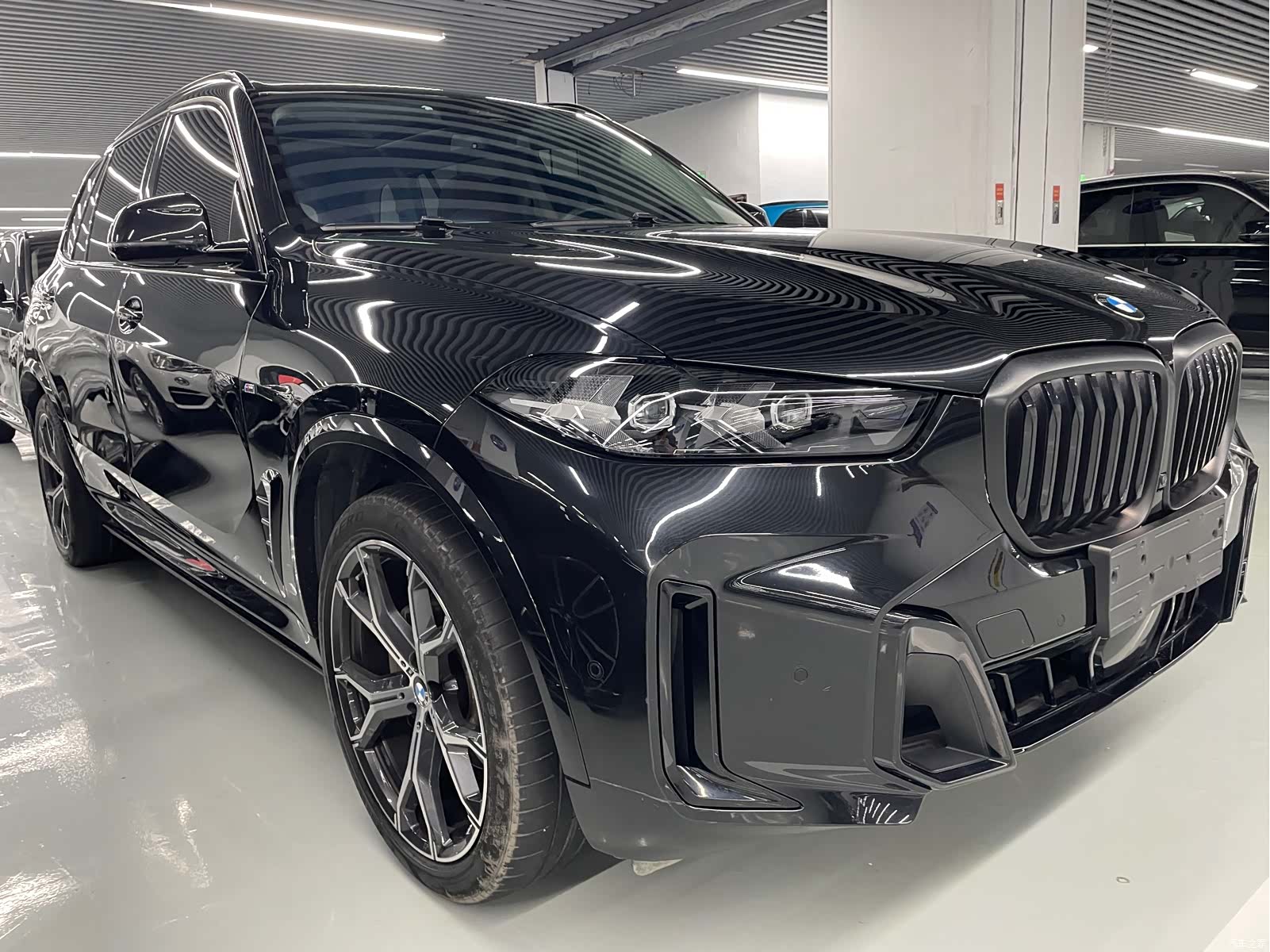 BMW X5, 2024 все фото