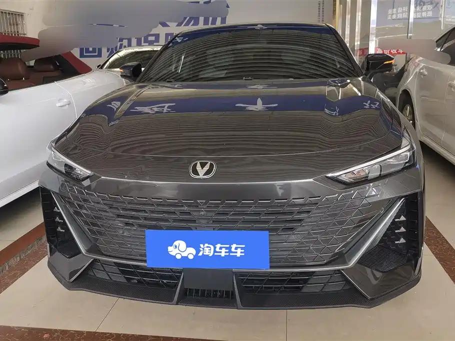 Changan UNI-V