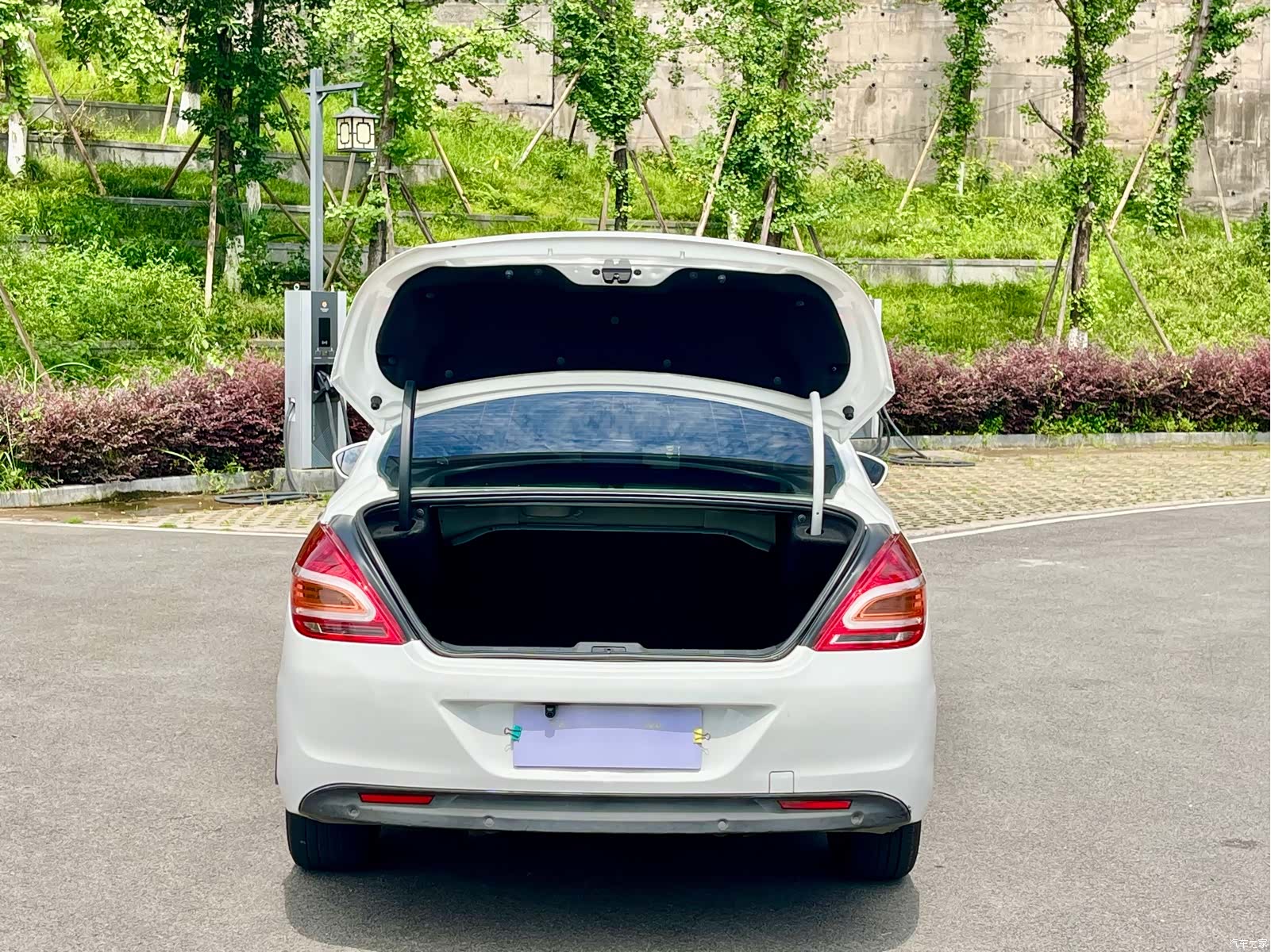 Peugeot 308, 2014 8