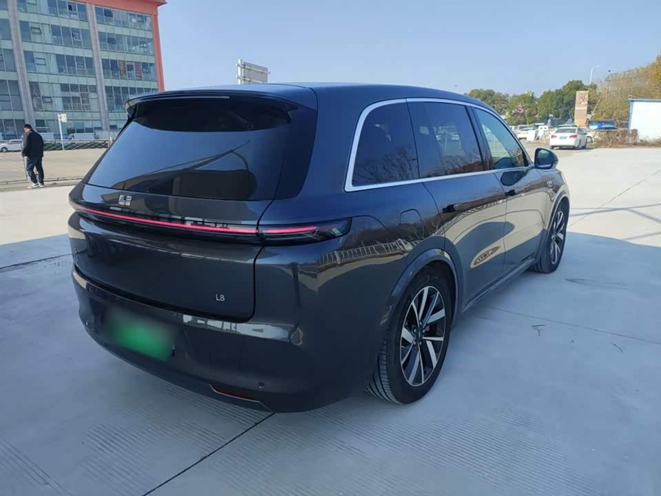 Li Auto Ideal L8