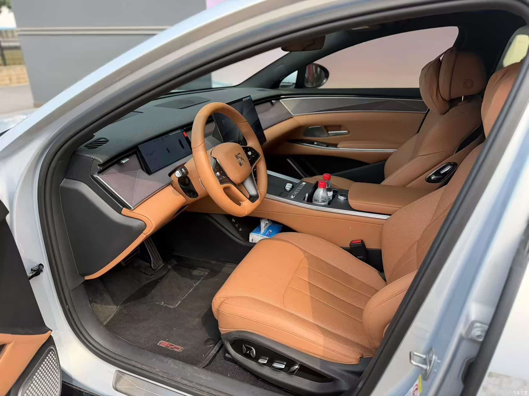 BYD Han, 2025 все фото