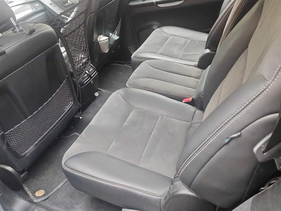 Mercedes-Benz R-class