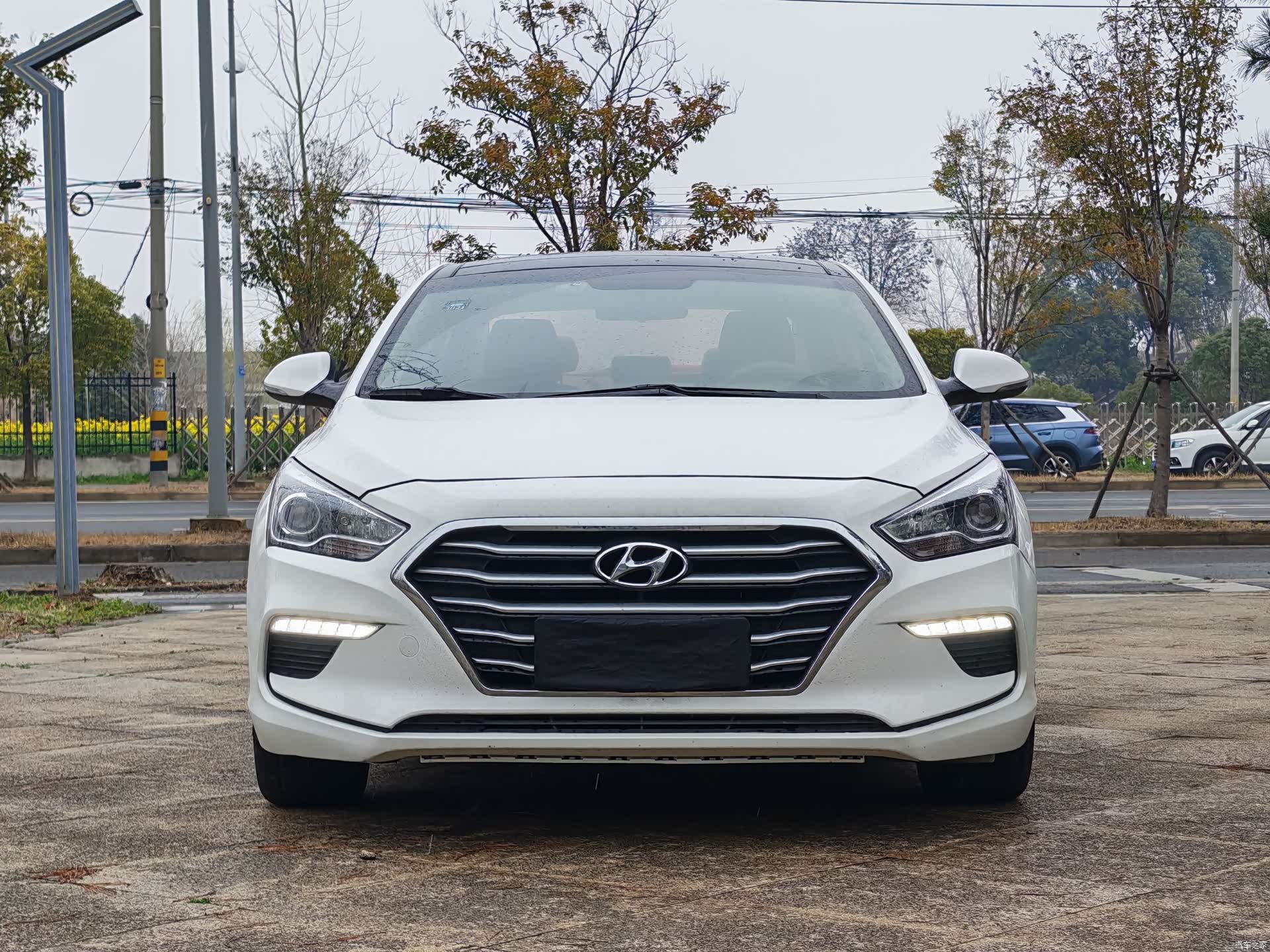 Hyundai GLS, 2017 2