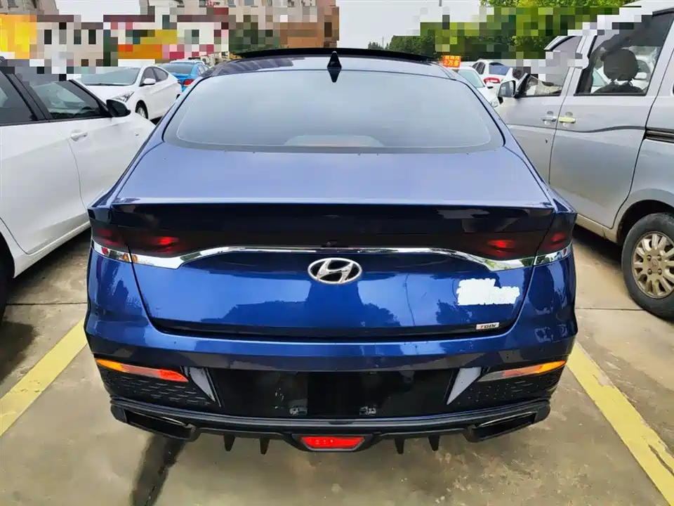 Hyundai Festa