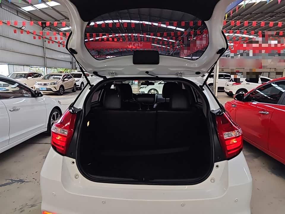 Toyota YARiS L Zhixuan