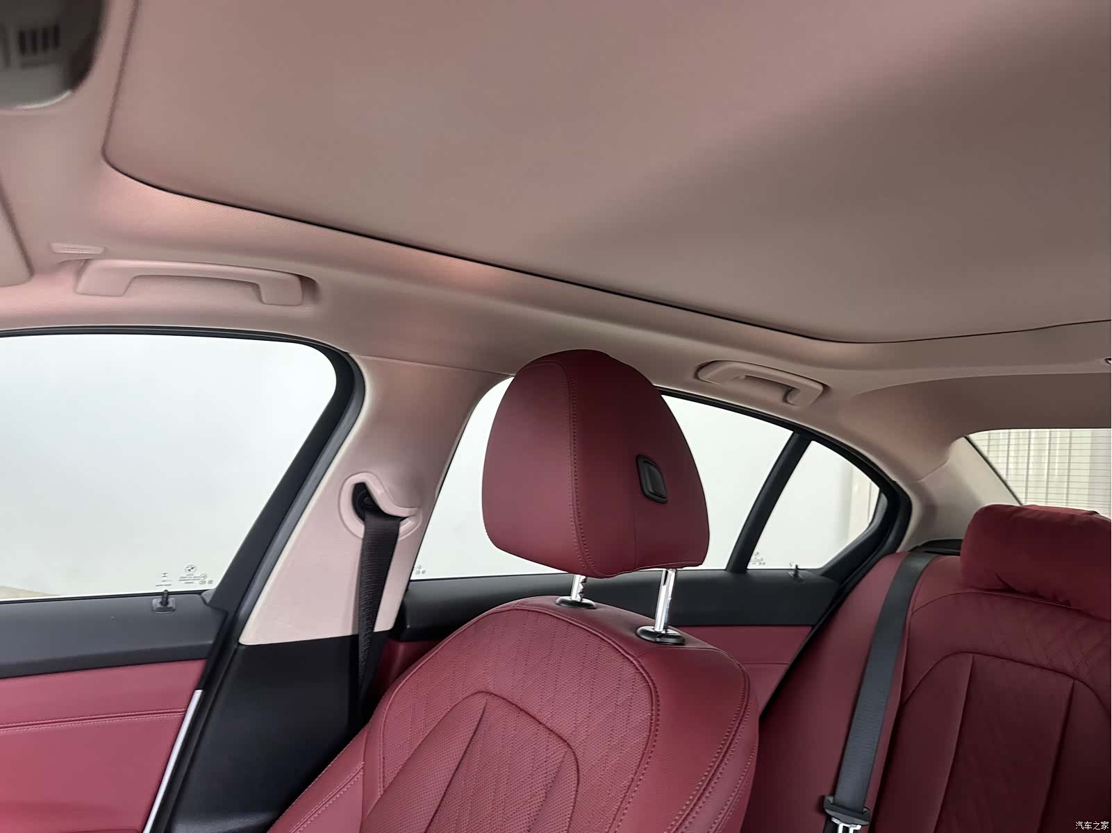 BMW 3 Series, 2023 14