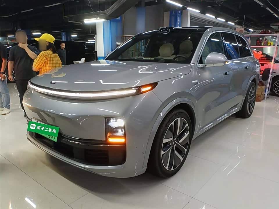 Li Auto Ideal L8