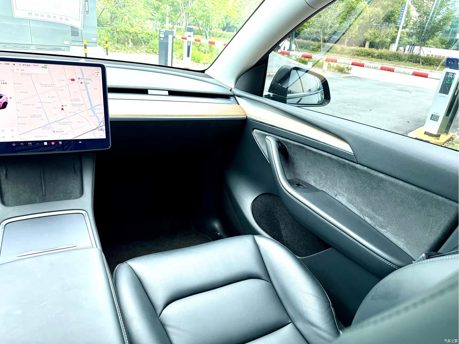 Tesla Model Y, 2023 11
