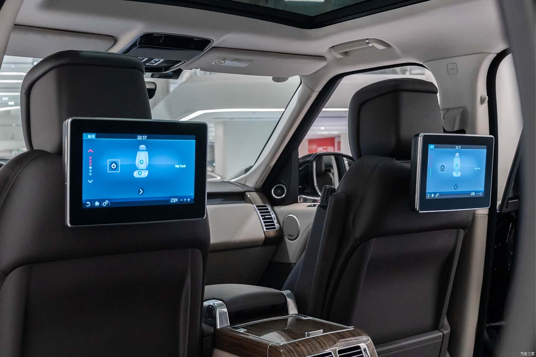 Land Rover Range Rover, 2019 12