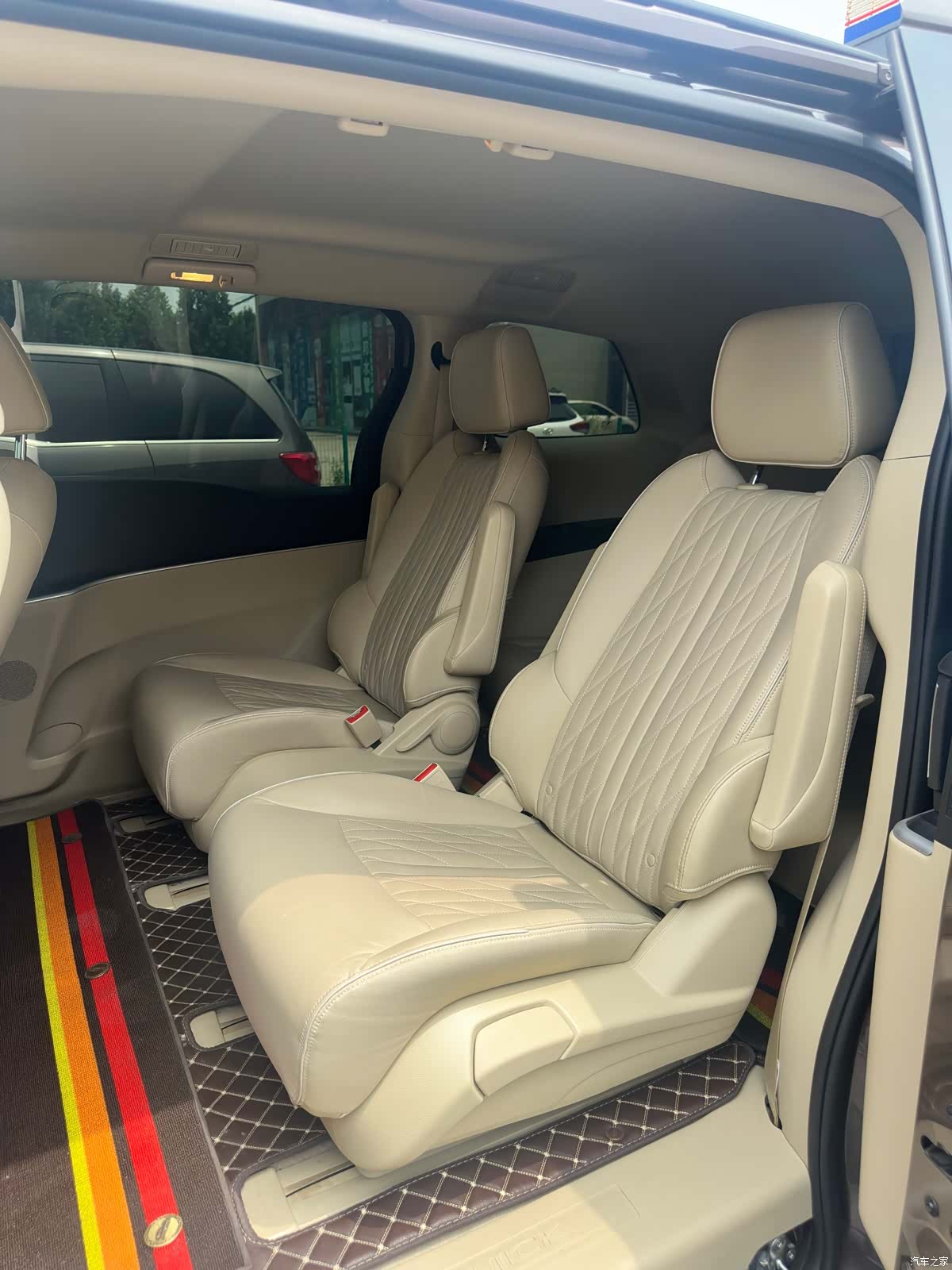 Buick GL8, 2023 7
