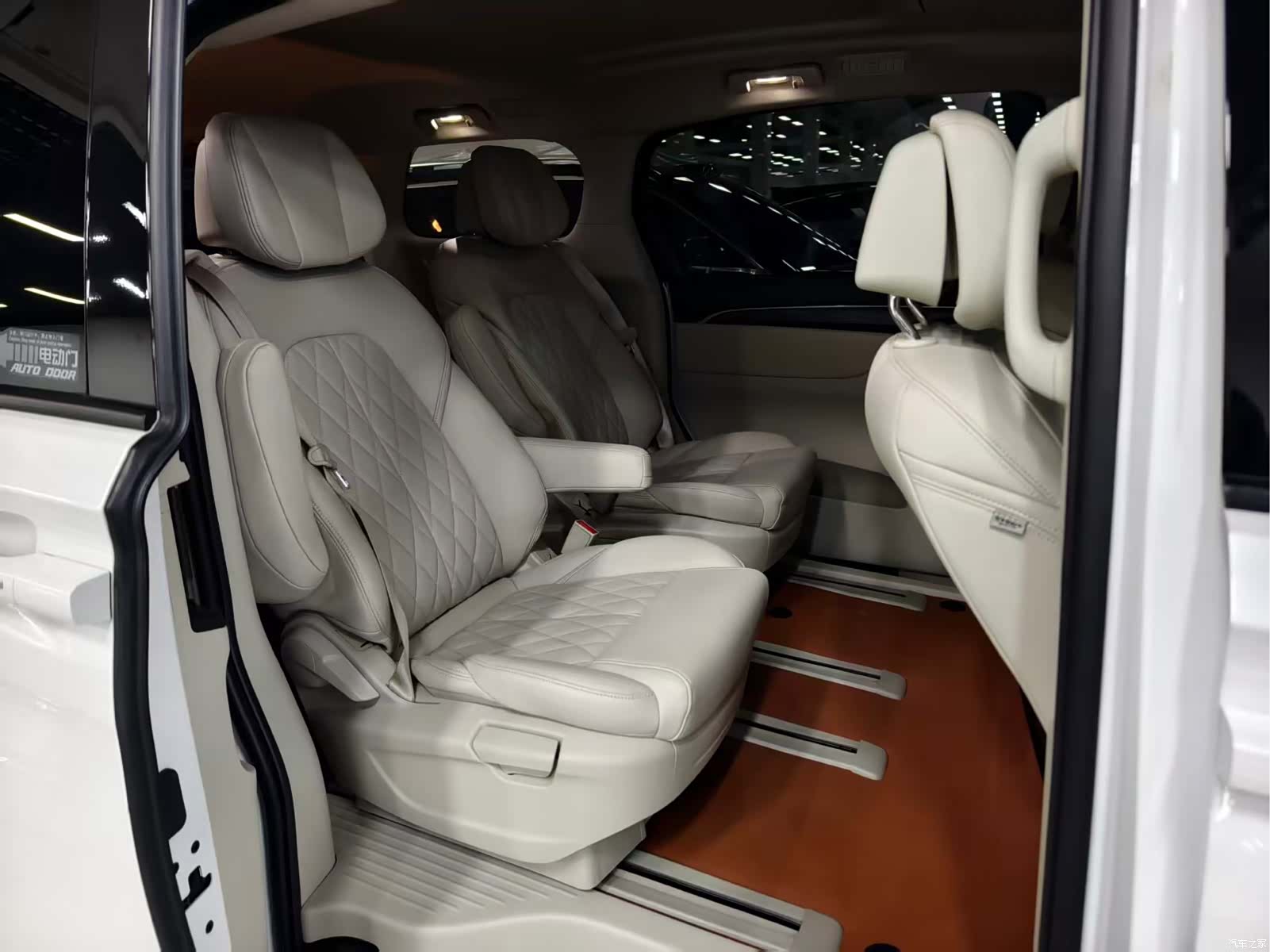Buick GL8, 2022 7