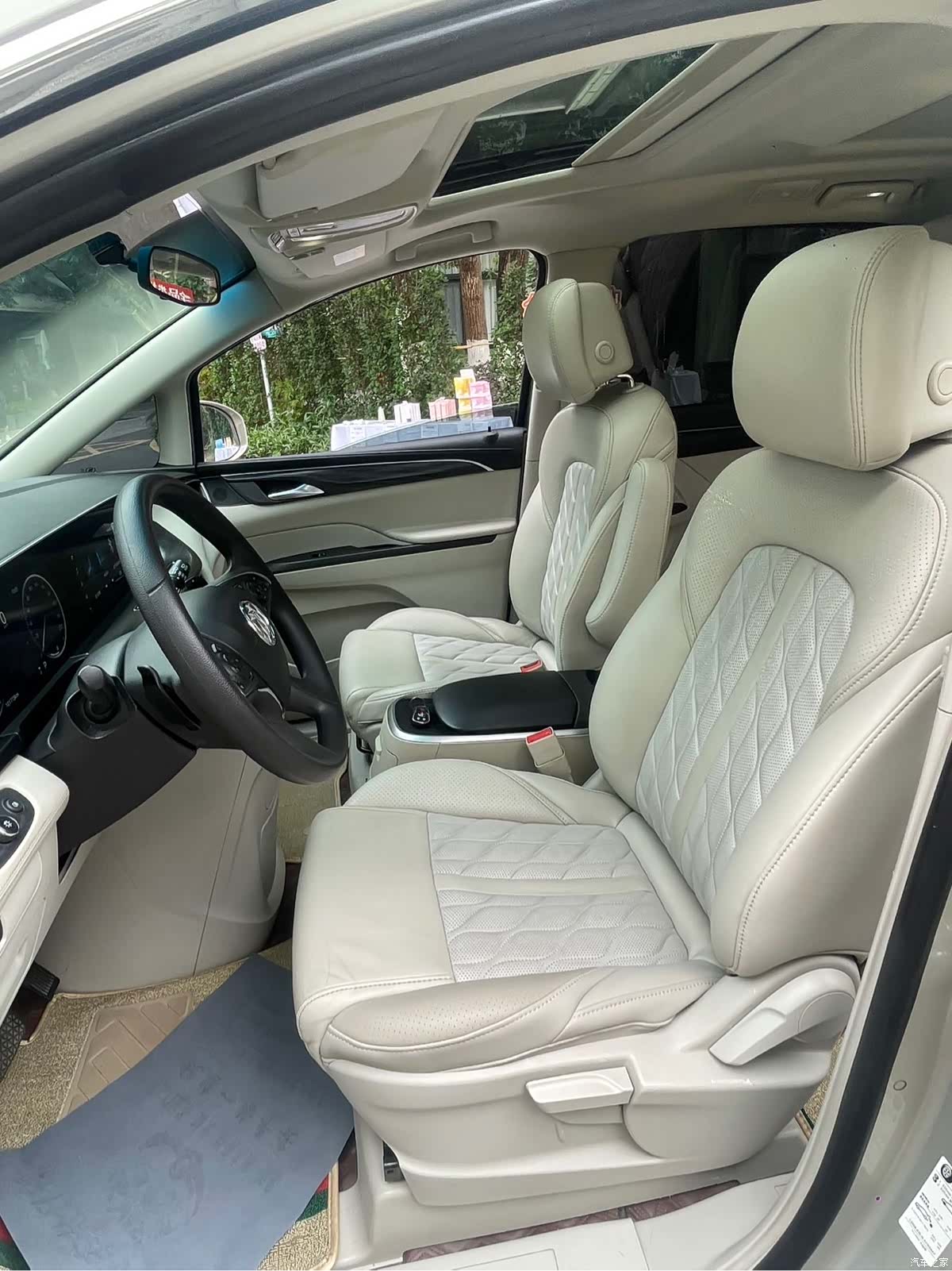 Buick GL8, 2020 8