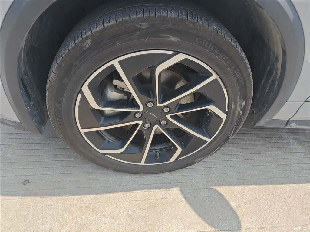 Lynk & Co 01, 2023 25
