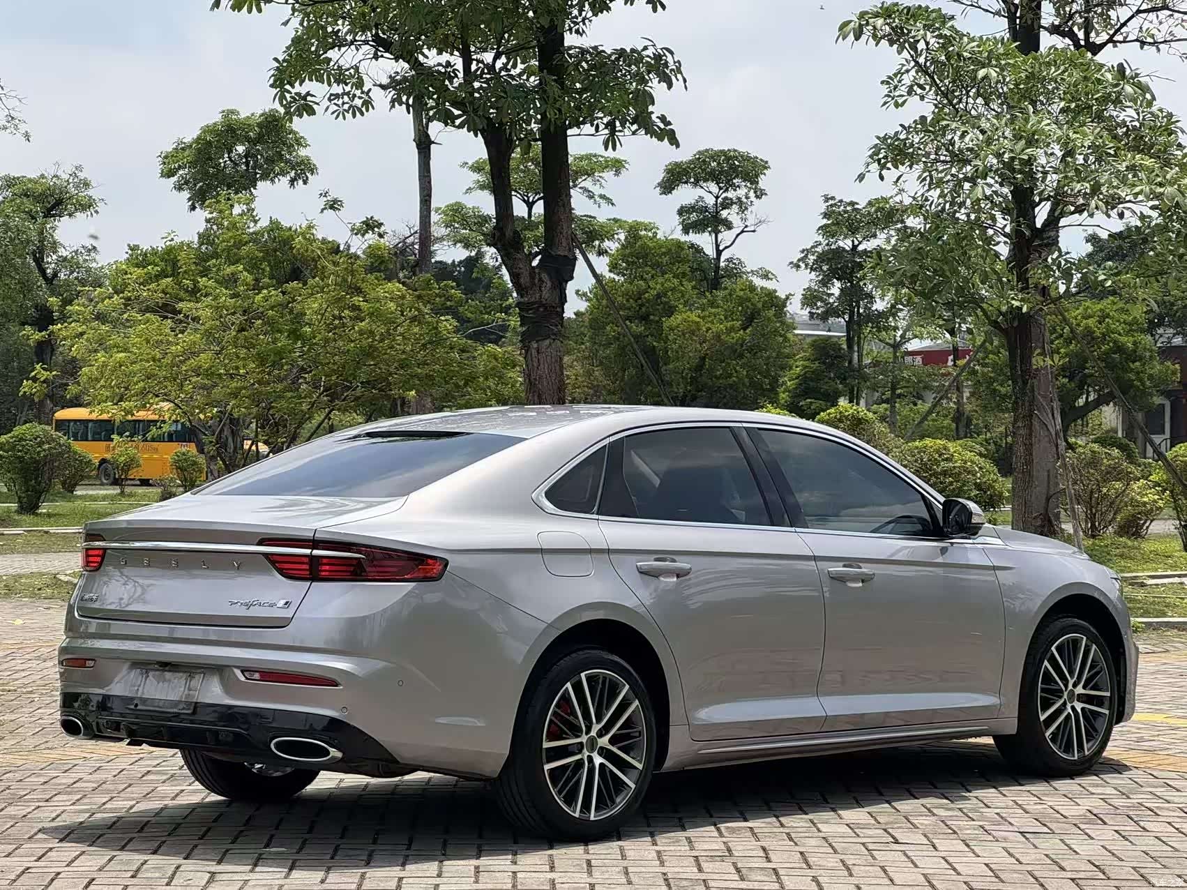 Geely Preface, 2022 все фото