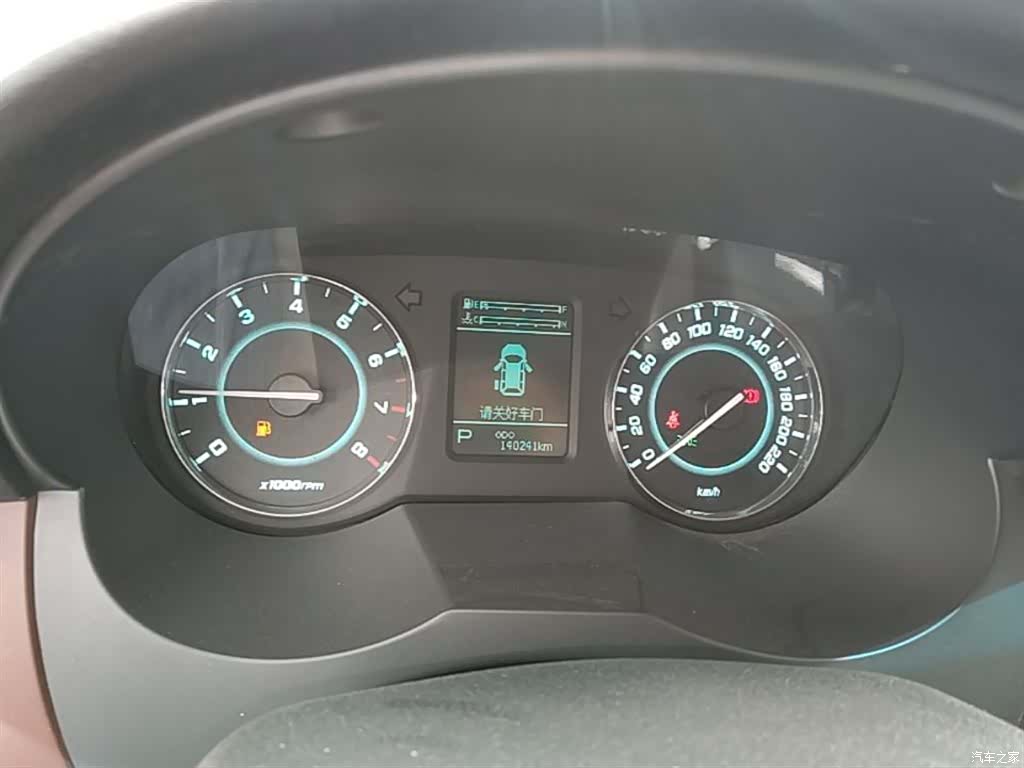 JAC M5, 2016 12