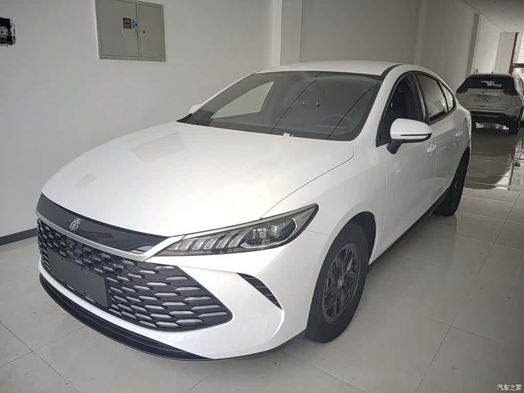 BYD Qin, 2025 1