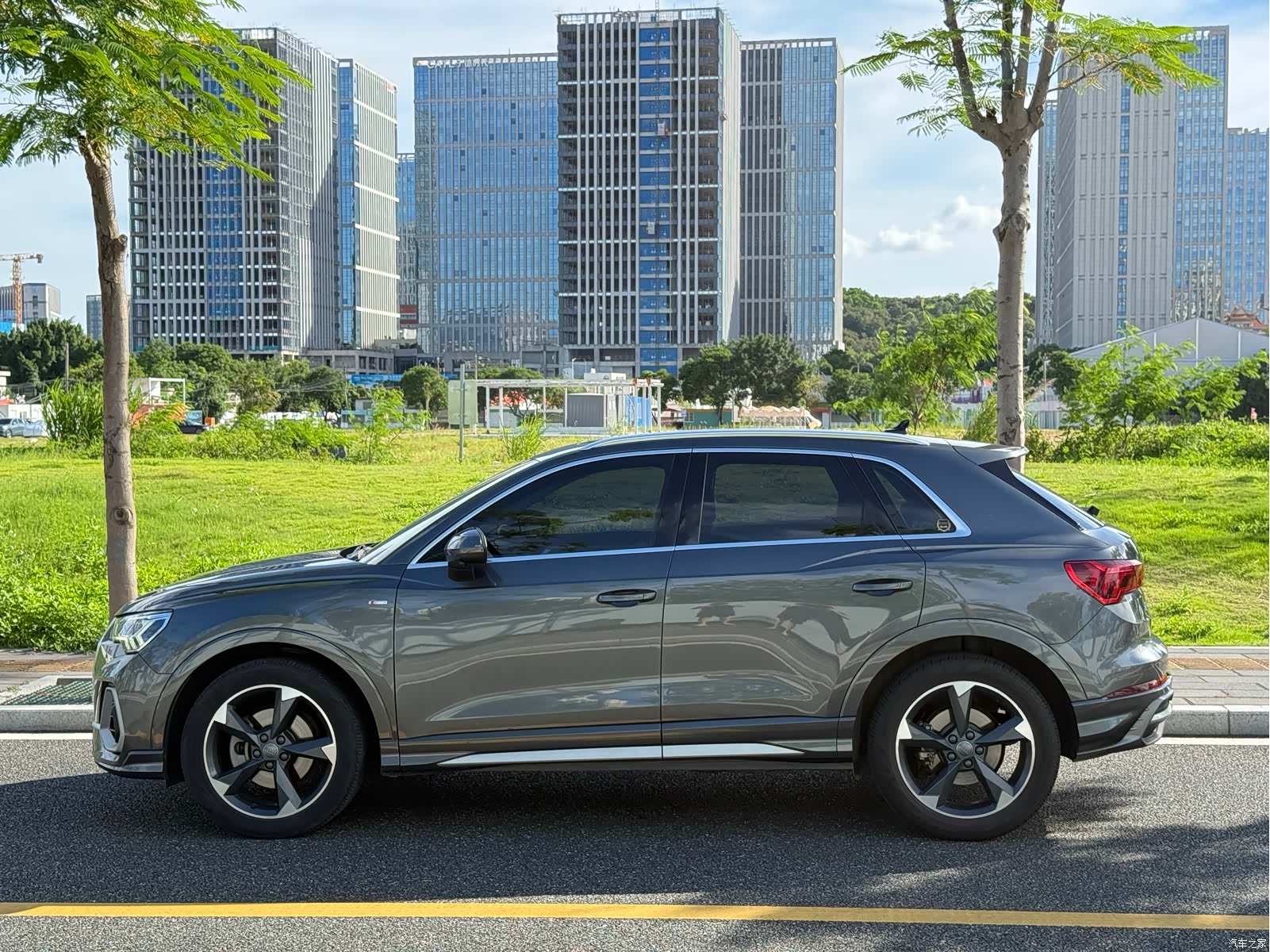 Audi Q3, 2019 7