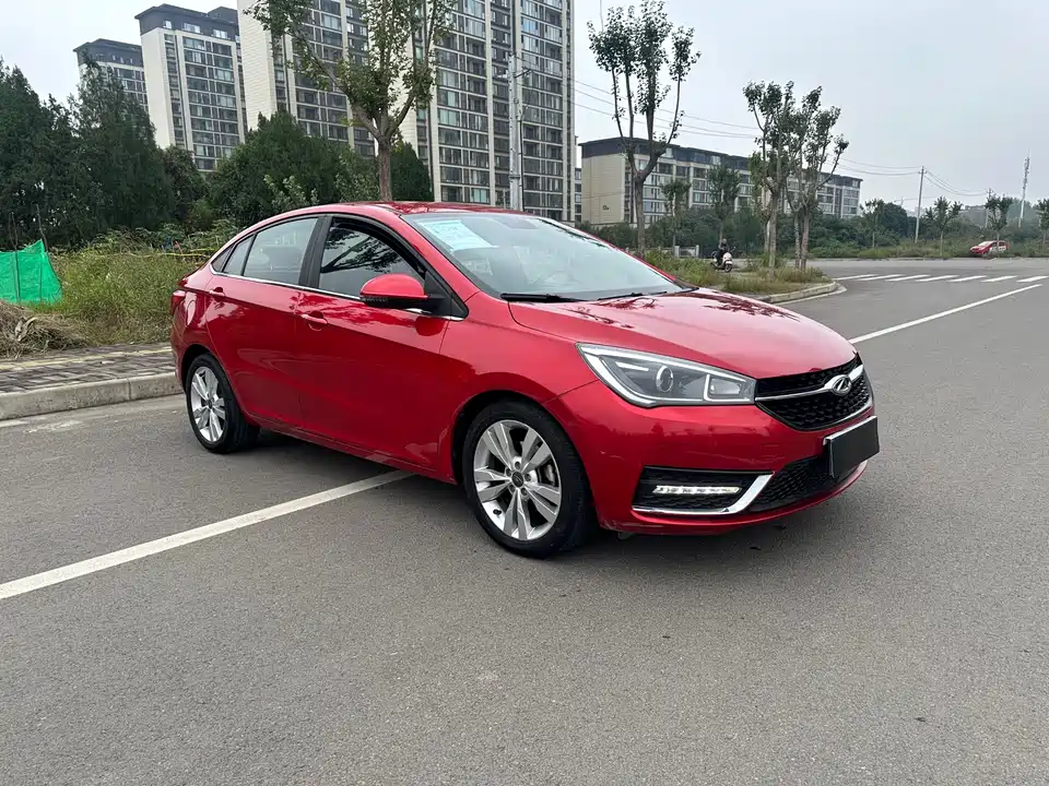 Chery Arrizo 5