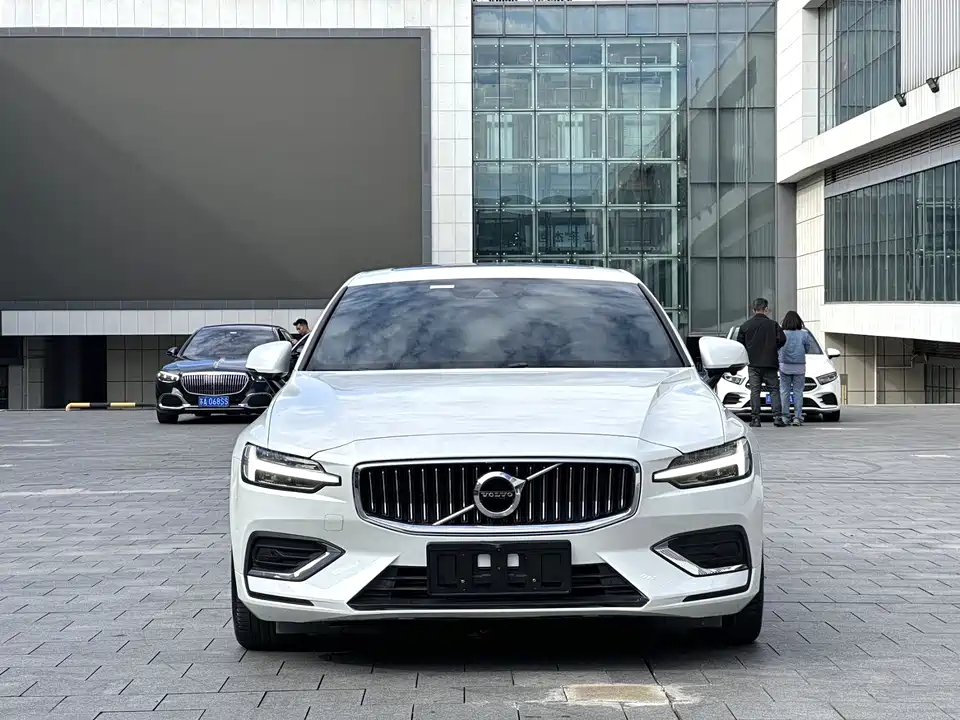 Volvo S60