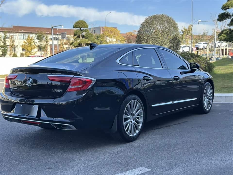 Buick Lacrosse