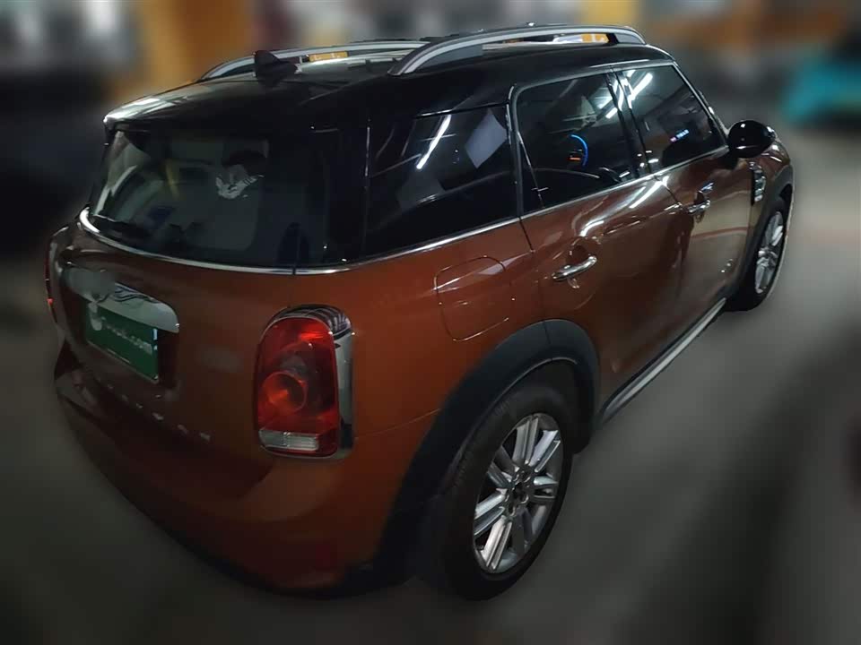 MINI COUNTRYMAN