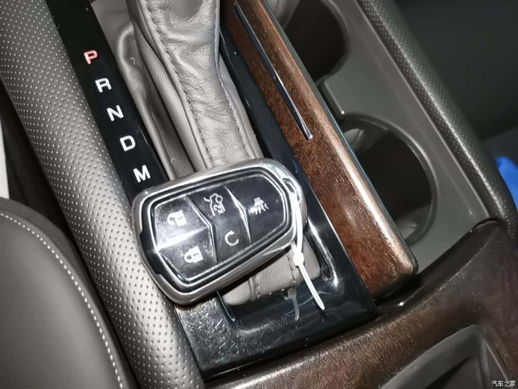 Cadillac XTS, 2018 9
