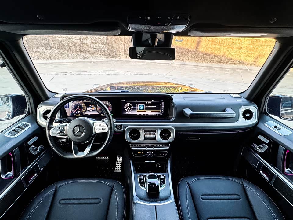 Mercedes-Benz G-class