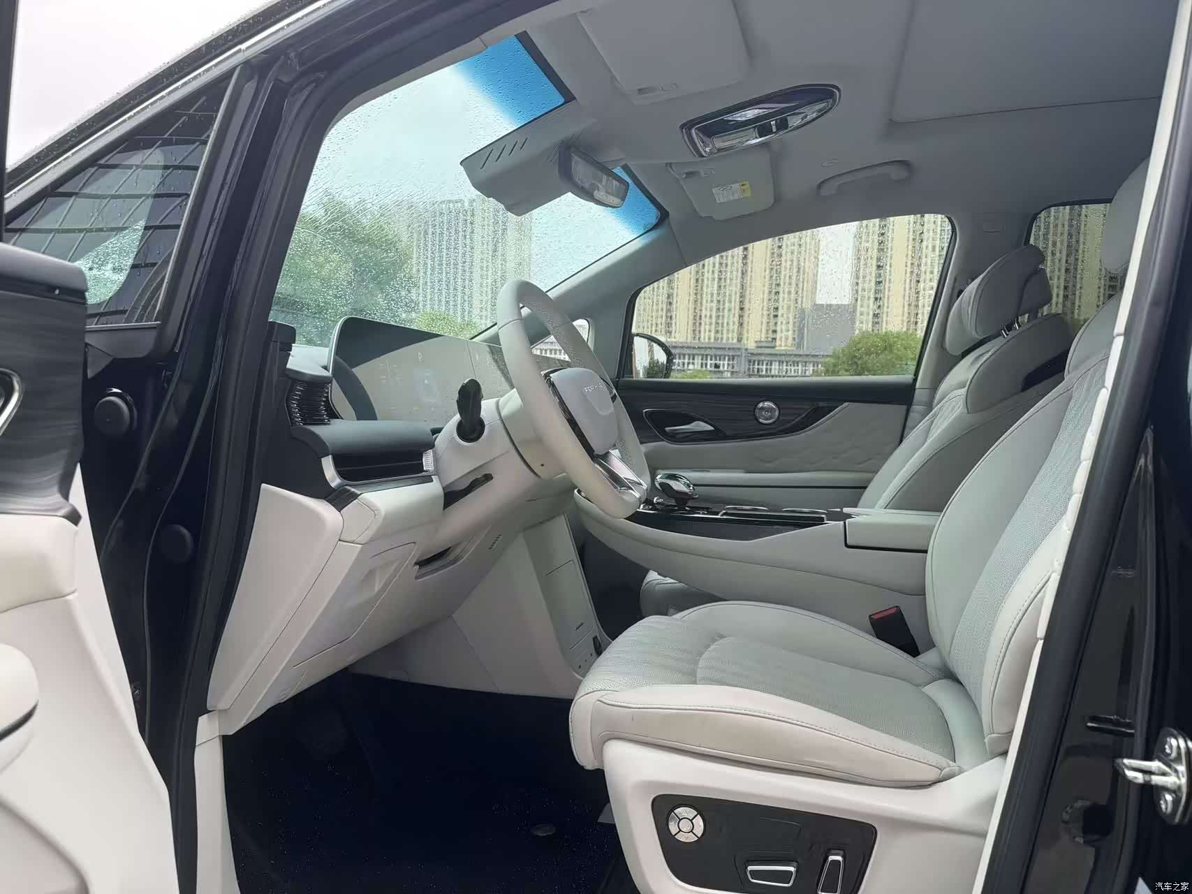 DongFeng V9, 2024 8
