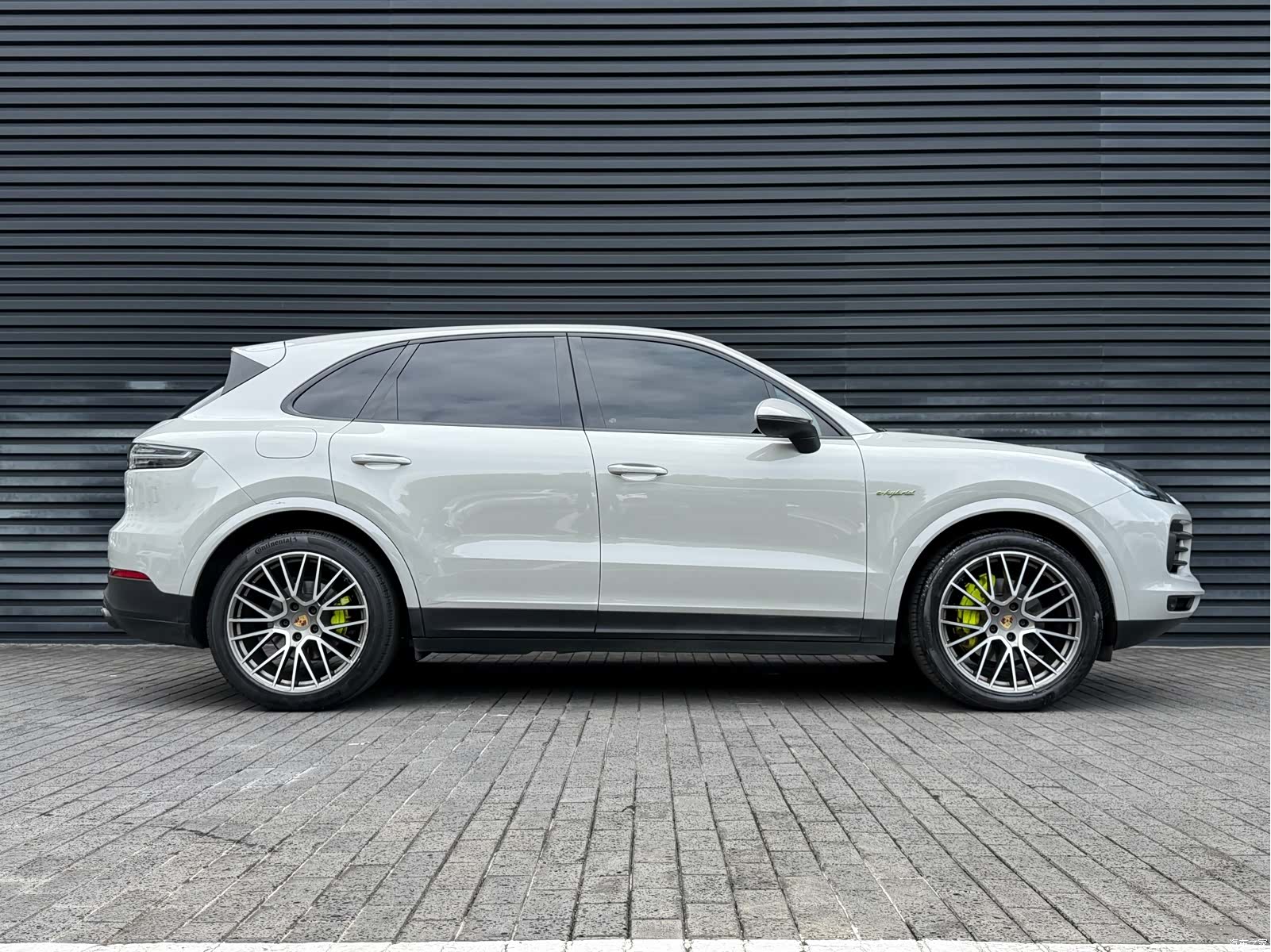 Porsche Cayenne, 2023 4