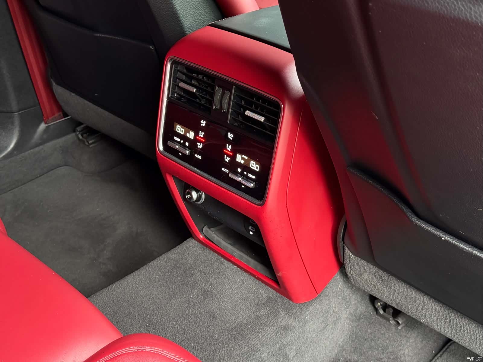 Porsche Cayenne, 2023 19