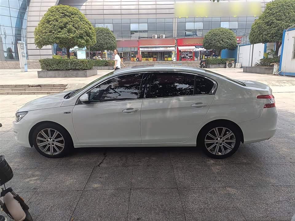 Peugeot 408 Peugeot 408