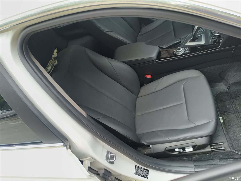 BMW 3 Series, 2016 25