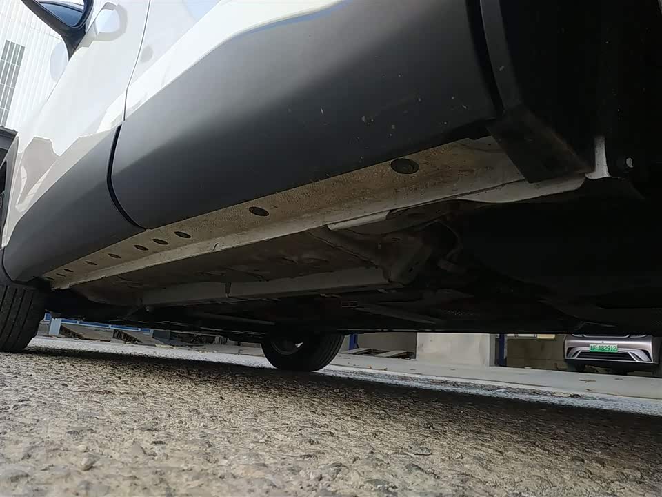 Toyota Corolla Sharp amplifier