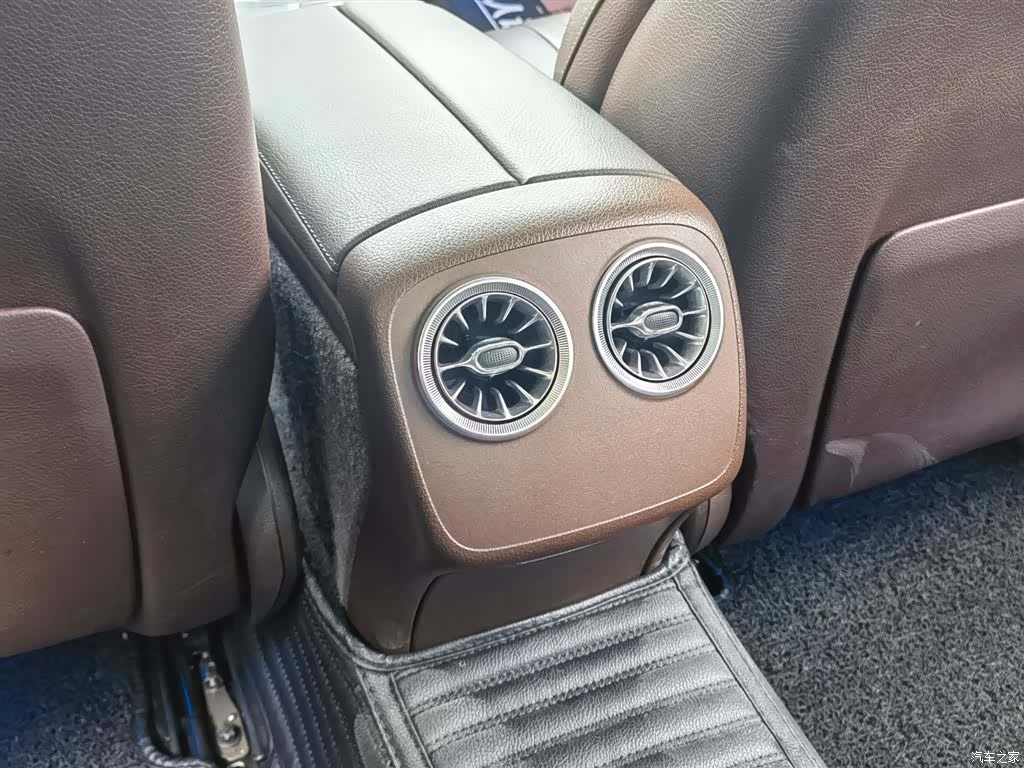 Mercedes-Benz CLS, 2021 37