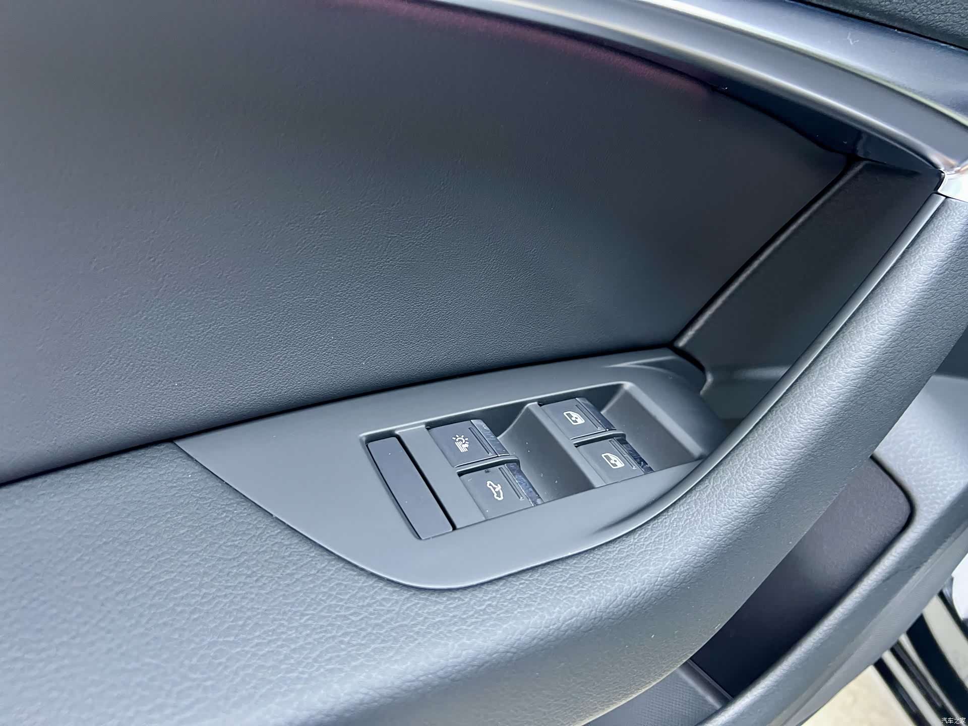 Audi A6L, 2021 16