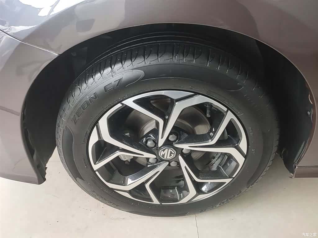 MG MG5, 2021 23