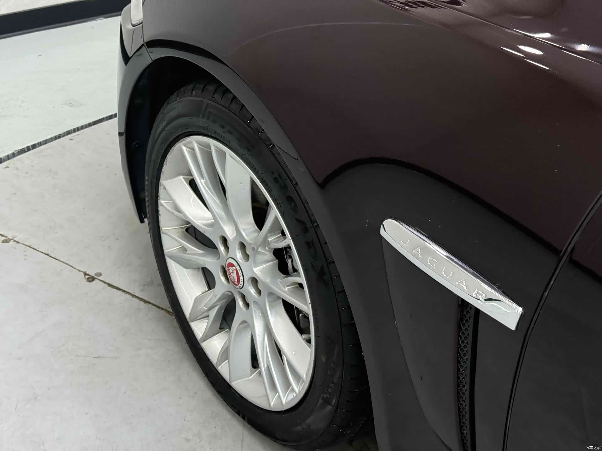 Jaguar XF, 2014 26