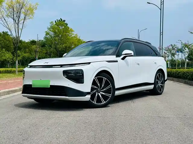 XPeng G9 2026 — купить из Китая под заказ