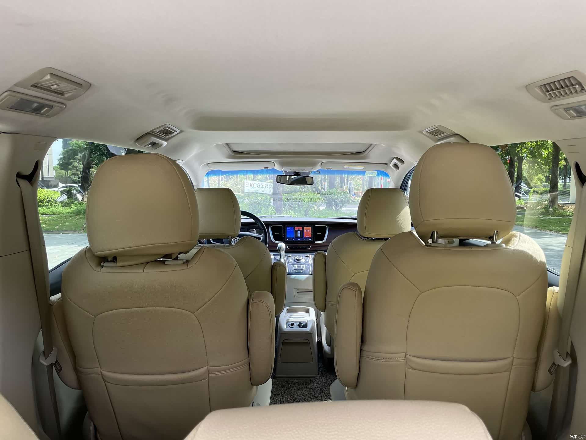 Buick GL8, 2015 11