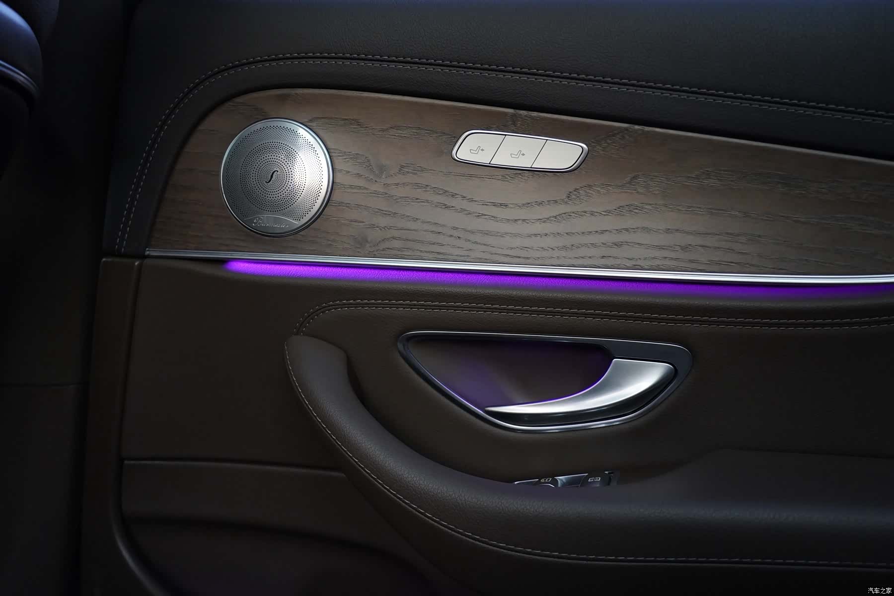 Mercedes-Benz E-Class, 2021 19