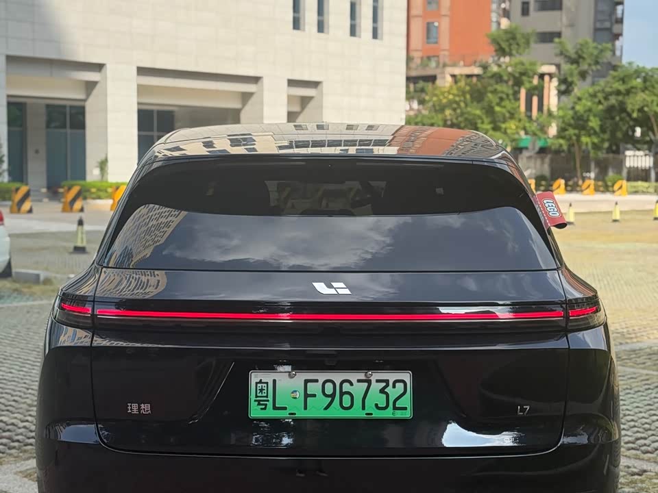 Li Auto Ideal L7