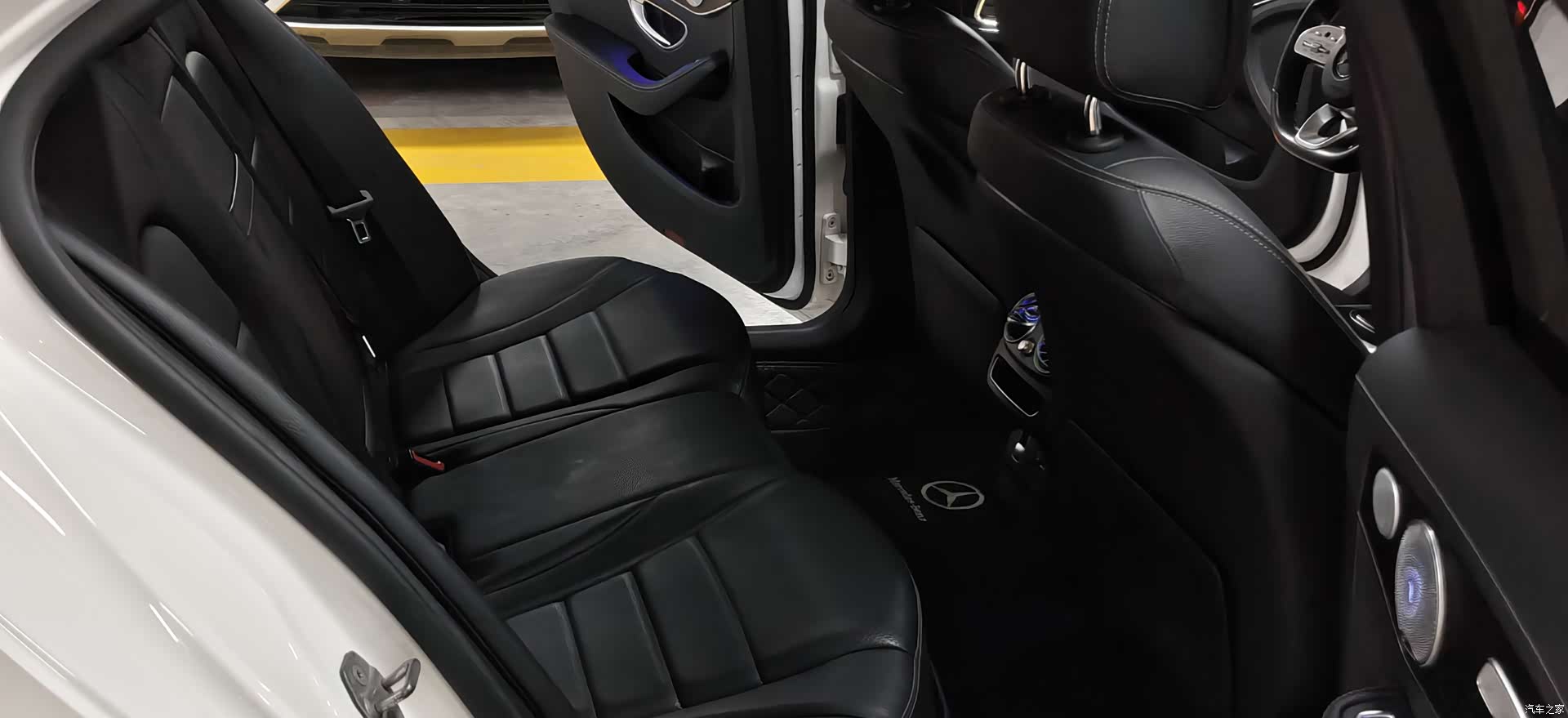 Mercedes-Benz C-Class, 2021 16